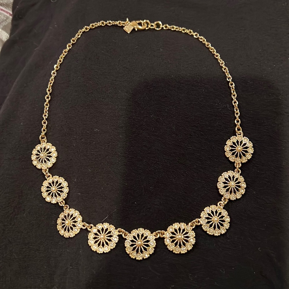 Banana Republic sparkly necklace. New and never worn.